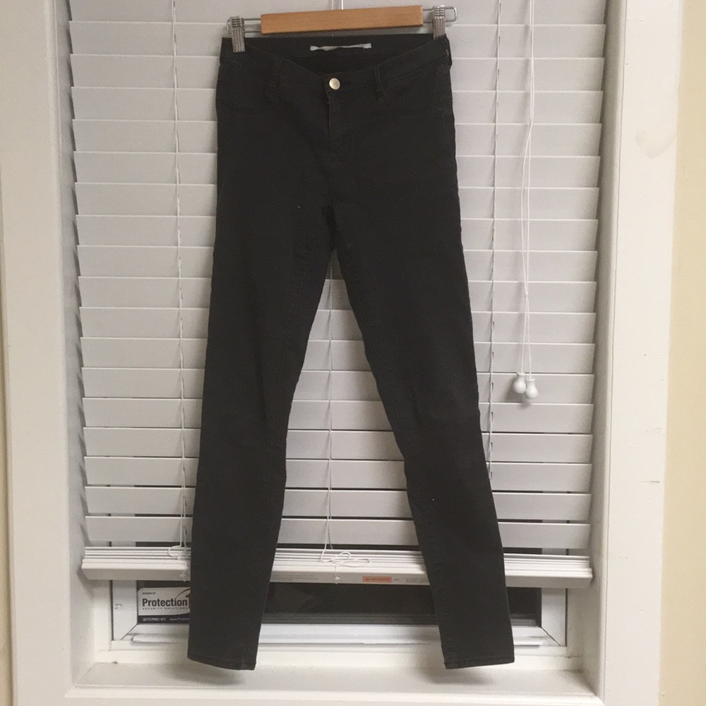 Stretchy black jeans